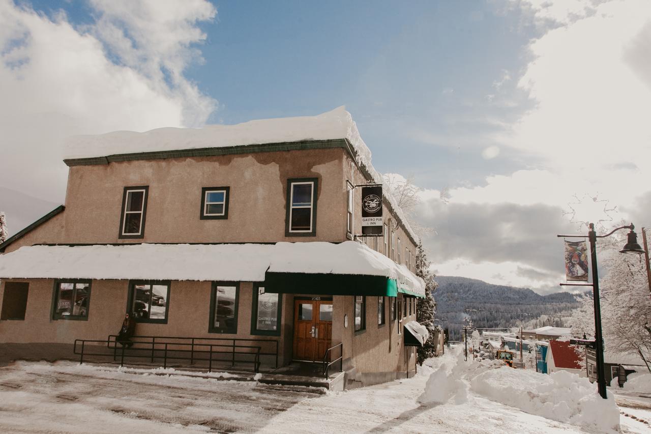 The Flying Steamshovel Inn 罗斯兰 外观 照片